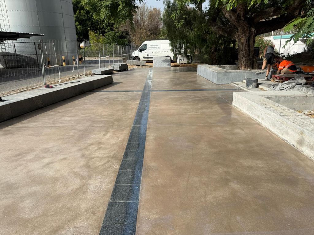 Trabajos realizados de hormigón pulido en Torremolinos (Málaga)